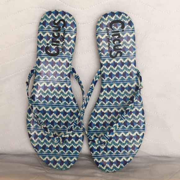 NWOT Sam Edelman Patent Leather Flip Flops Sz 9.5 - Picture 2 of 8